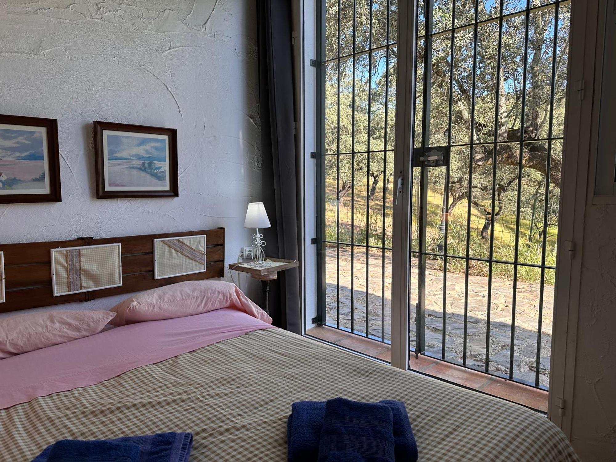 Casa Rural Navalonguilla Con Piscina Санта-Олалья-дель-Кала Экстерьер фото